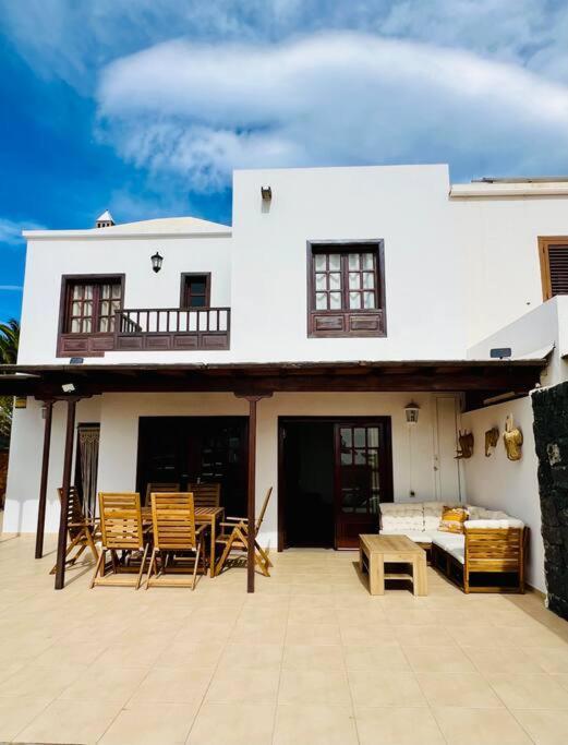 Villa Atienza 99 Playa Blanca  Luaran gambar